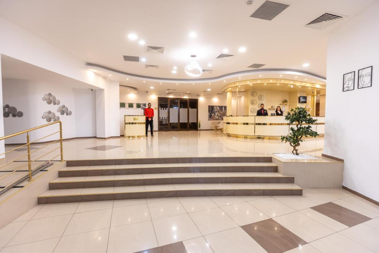 Expocenter Hotel
